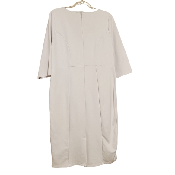 Eloquii | Classic White V-Neck 3/4 Length Sleeve Sheath Dress (Size 14) - Picture 15 of 16